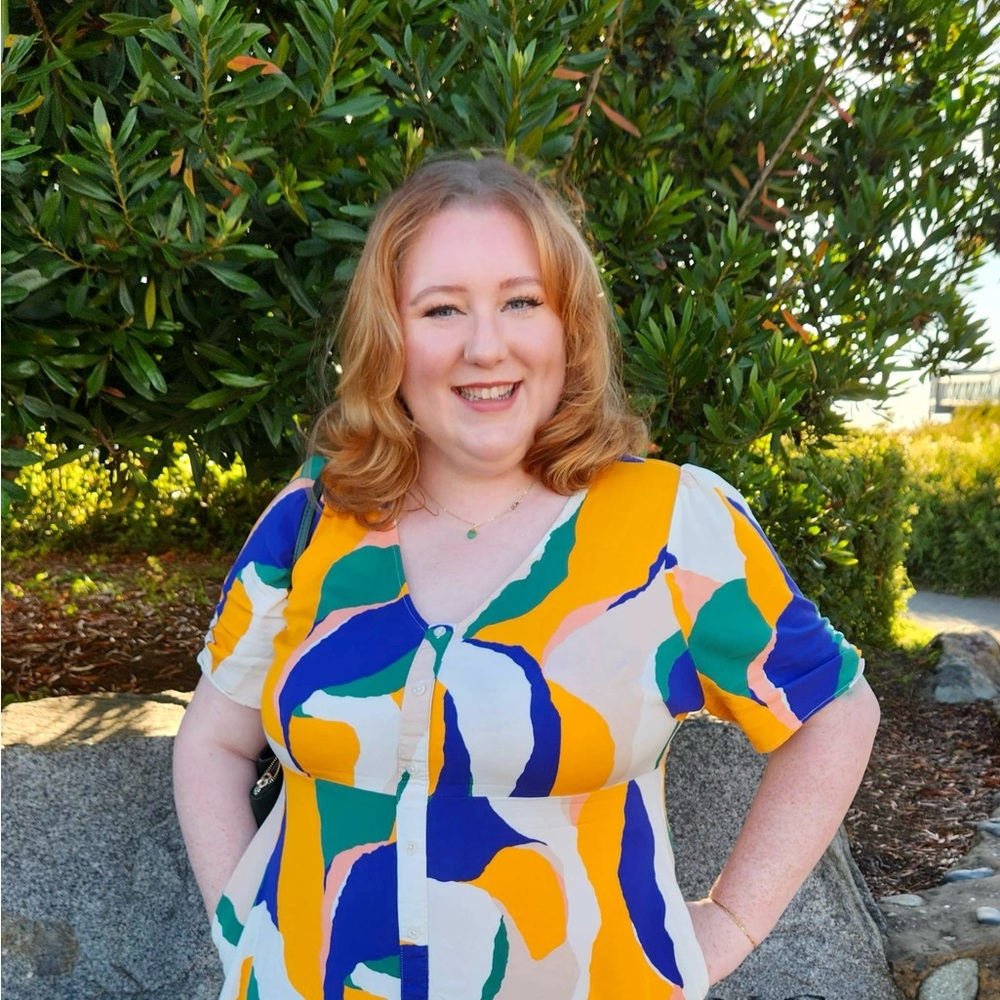 Meet your Posher, Alicia
